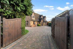 Photo 57- click for photo gallery